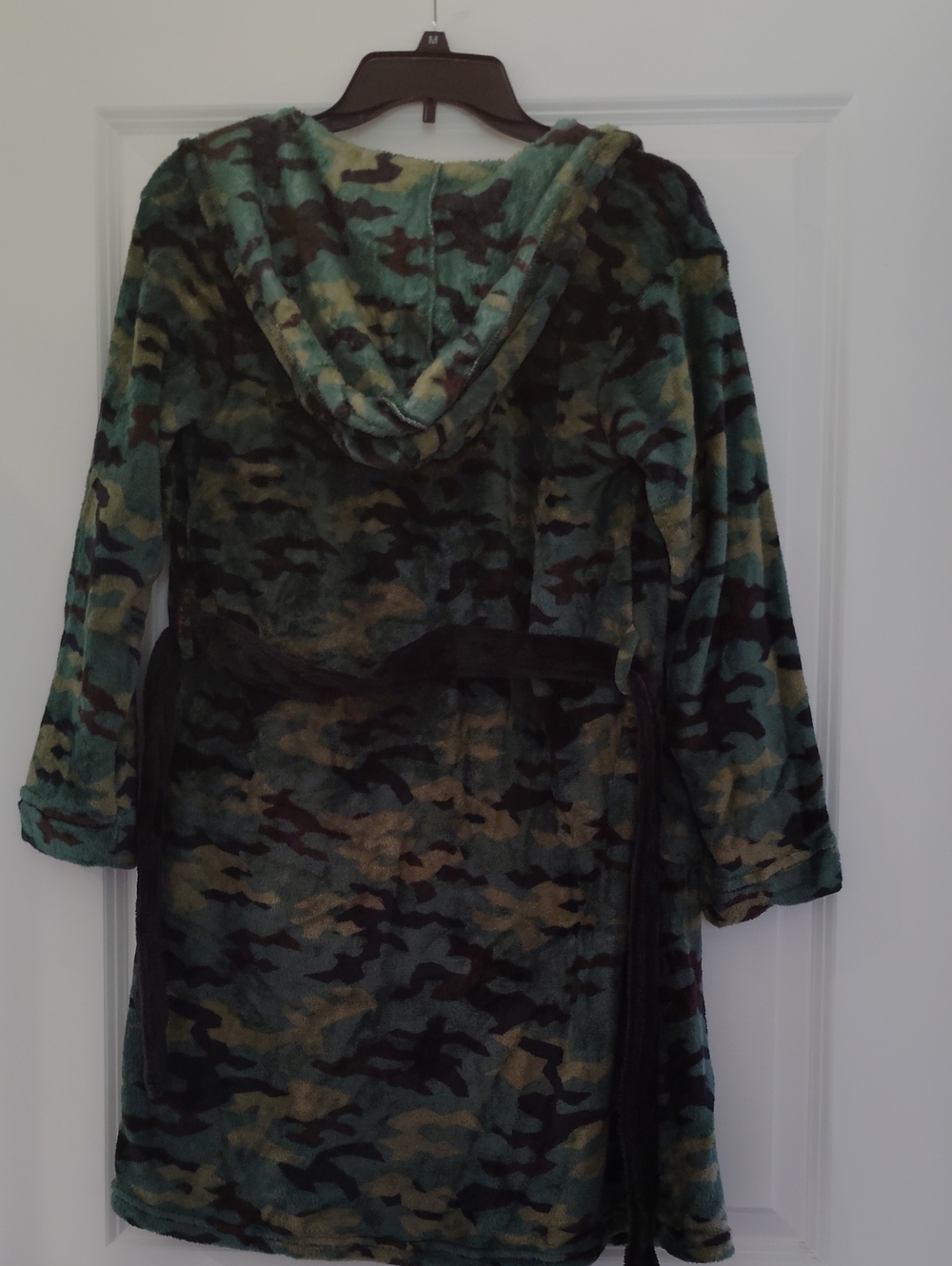 Boys Camo Robe - Picture 3 of 3